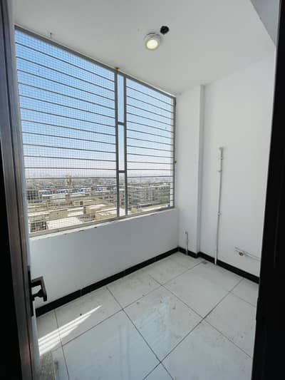 SHALAMAR FLAT AVAILABLE FOR SALE 2BED DD