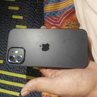 Apple iPhone 12
