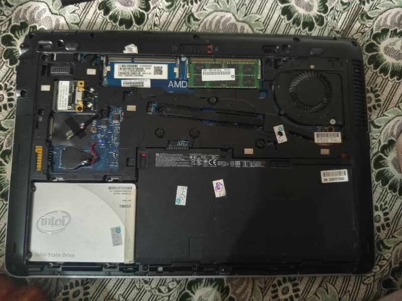 laptop 0