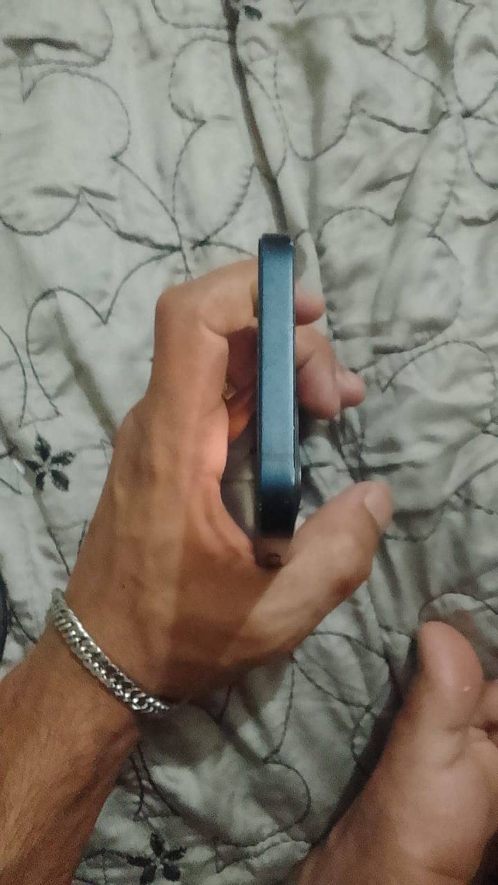 Iphone 12 5