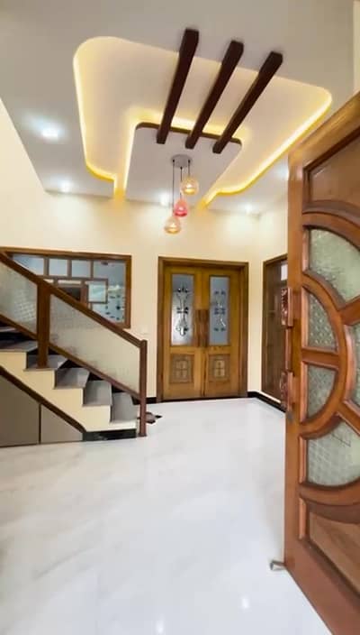 10 Marla Beautiful Lower Portion For Rent in Parkview City Lahore