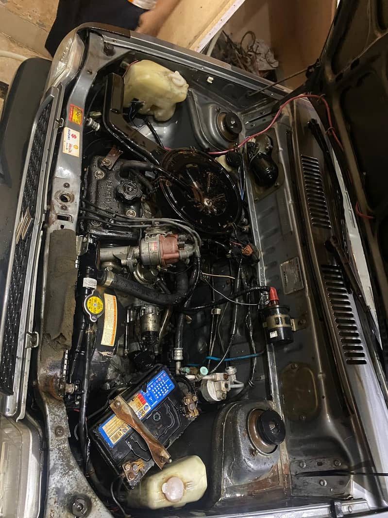 Mehran 2009 model 8