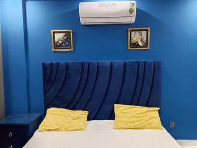 Par day short tim luxury flat comfortable jabardasth room