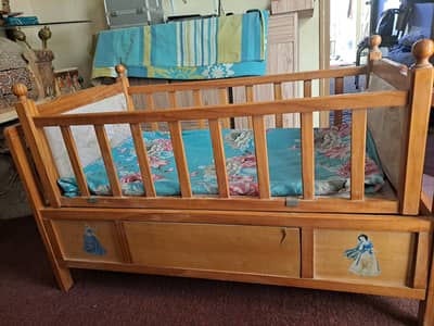Kids cot made of wood