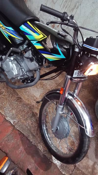 Honda CG 125 urgent sell