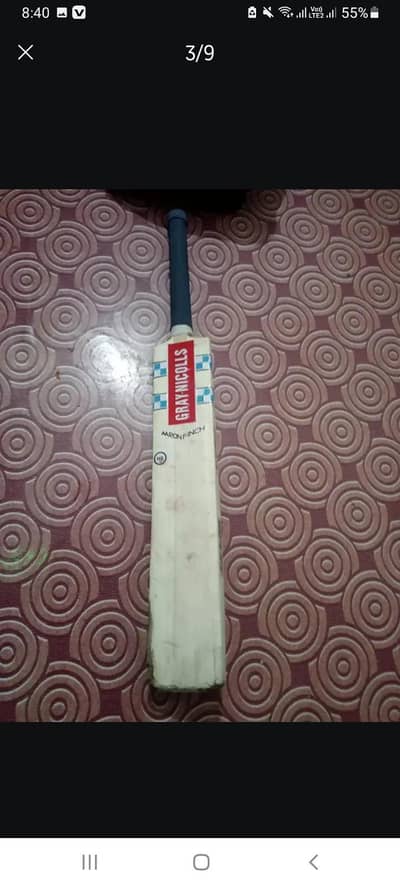Gray-Nicolls Cricket Bat for Sale (Need minor toe fix)