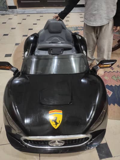 Kids electric car