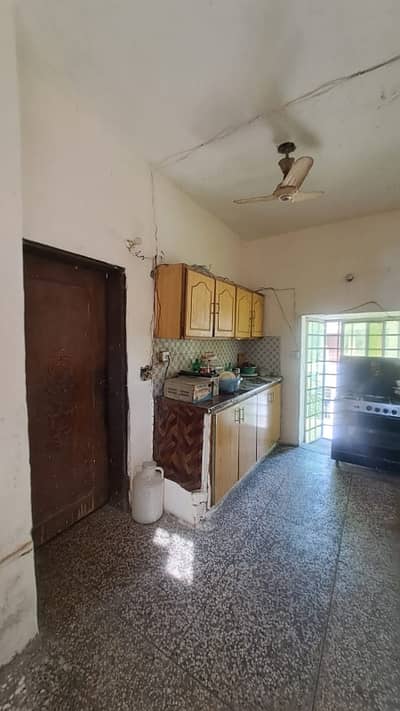House Of 7 Marla Available For Sale In Allama Iqbal Town - Kamran Block