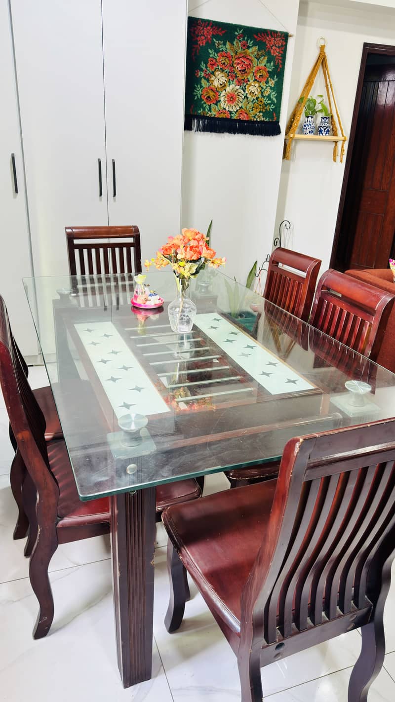6 seater dining Table 2