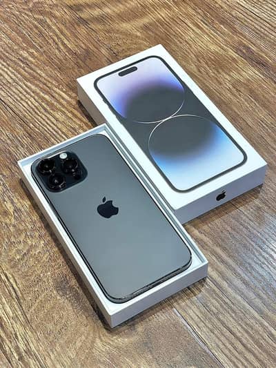 i Phone 8plus, 11,12,13,14,15 pro max on instalment Whatsap 3260768968