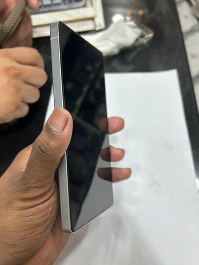 Samsung S25 Ultra 512GB With Box | Like New Condition