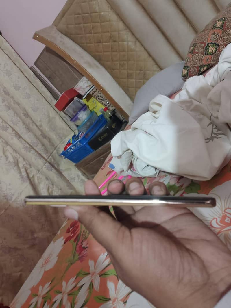 zero 30 infinix 1