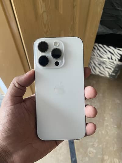 Apple iPhone 15 Pro