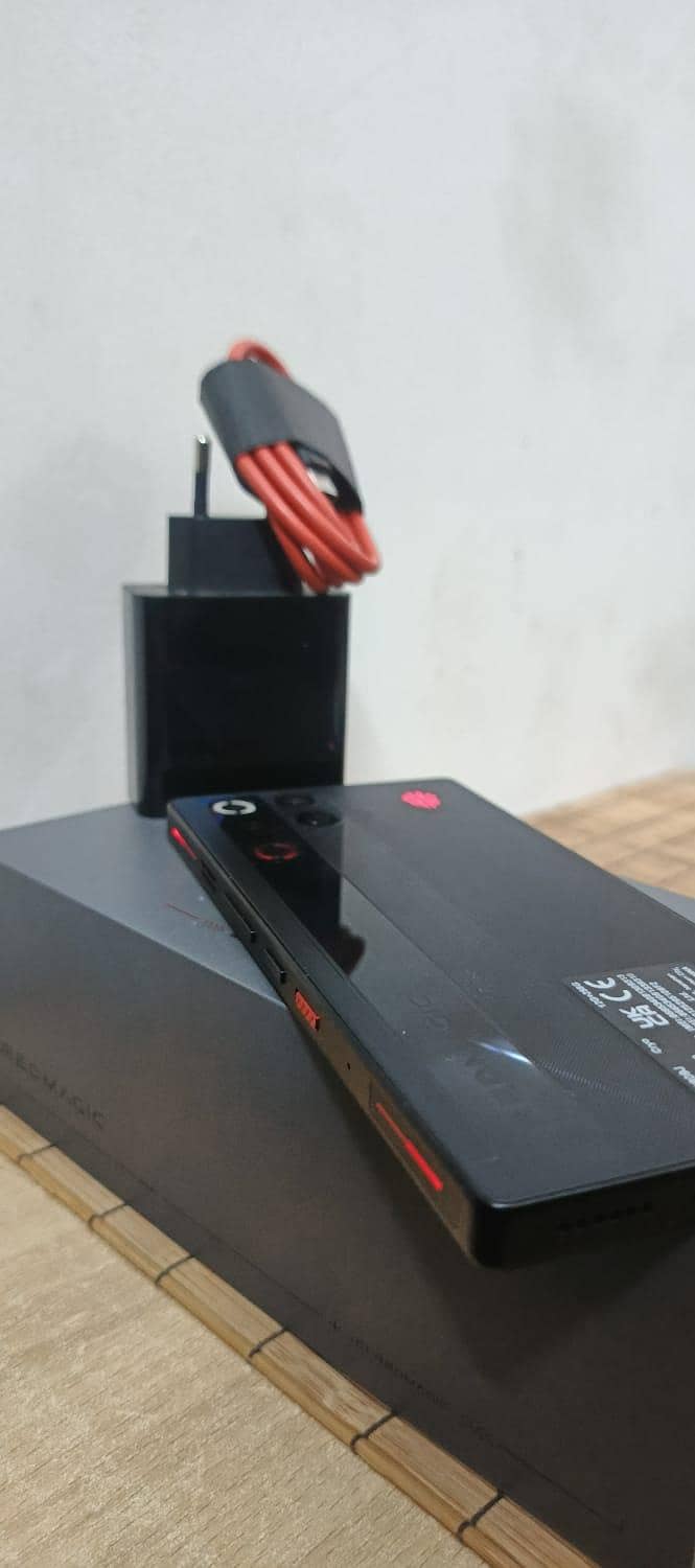 RedMagic 11 Pro | Global | 2