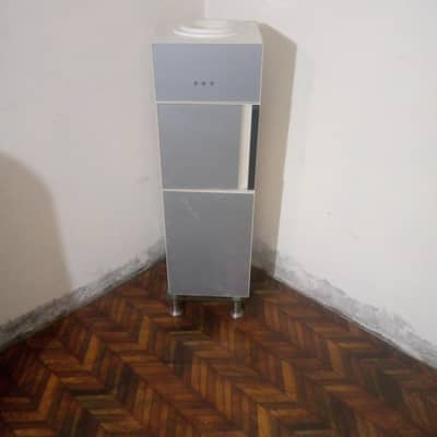 water dispenser
