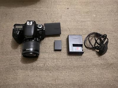 Canon 77D urgent sale