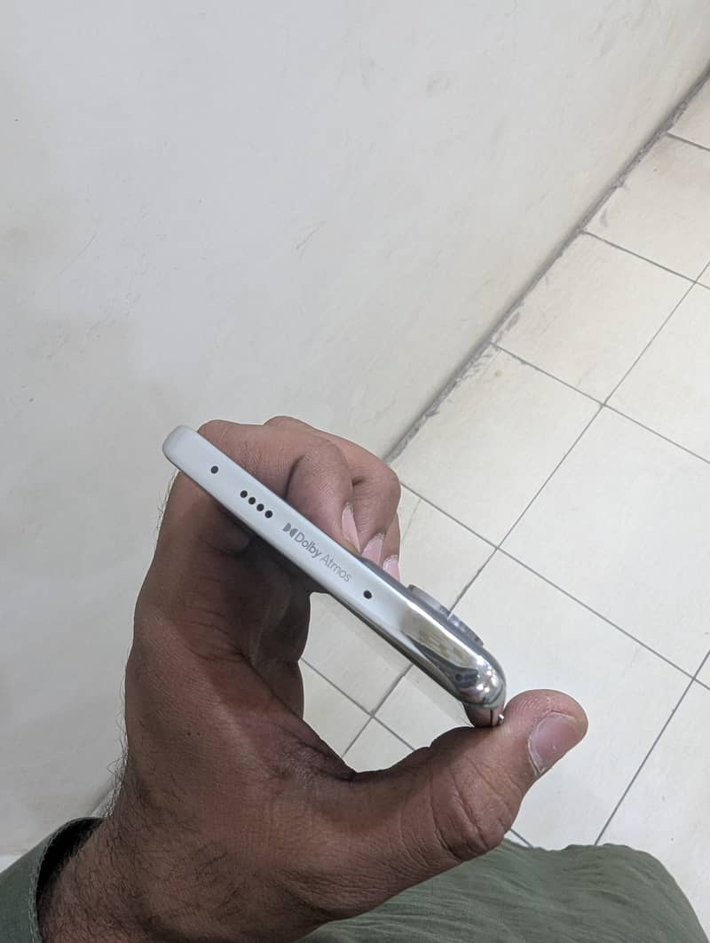Tecno Camon 40 pro 3