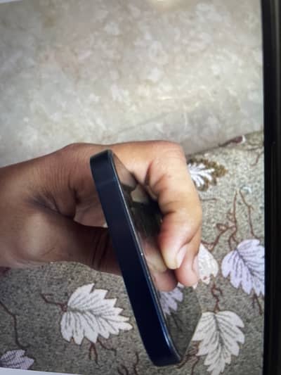iPhone 12 factory unlock