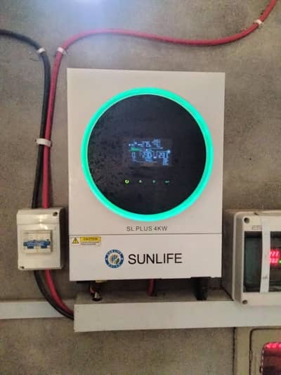 sunlife solar inverter 4kw PV 5000 only 15 manth used