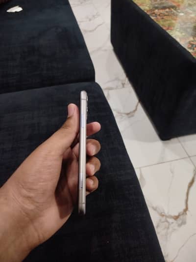 Factory unlock 64 gb mint condition panle change