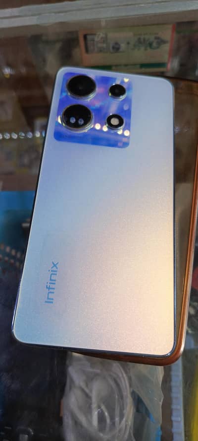 infinix note 30 silver colour 8GB RAM 256 GB memory