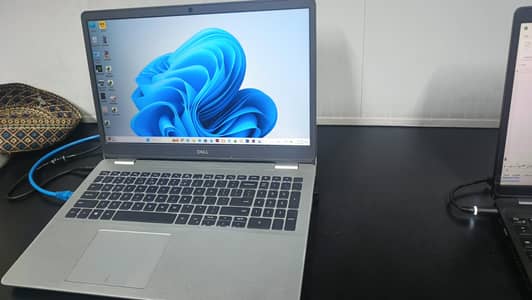 Dell Inspiron 5593