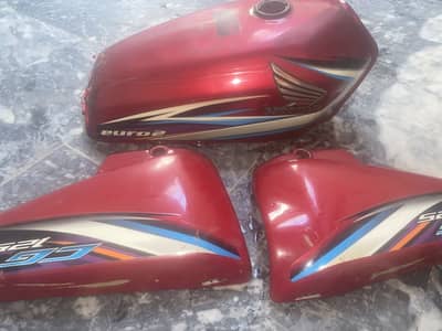 15 model 125 ky Jenval Tanki tapy
