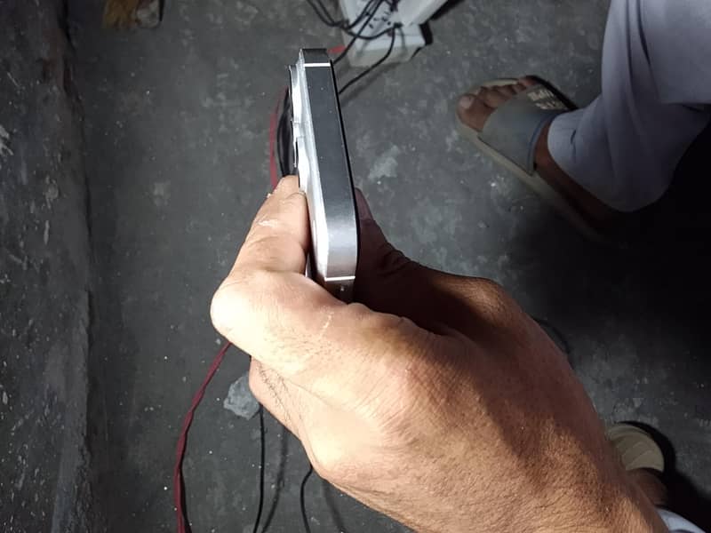 iPhone 17 pro Max 5