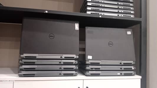 Used Dell Precision 7720 Laptop i7 6th Gen 16GB 256GB 17"