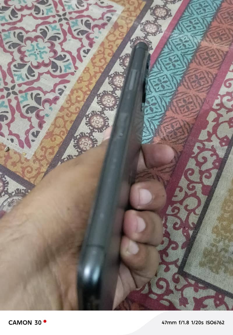 iphone 11 pro max 5