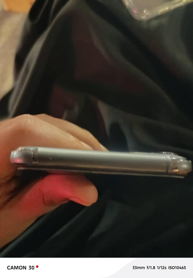 iphone 11 pro max 7