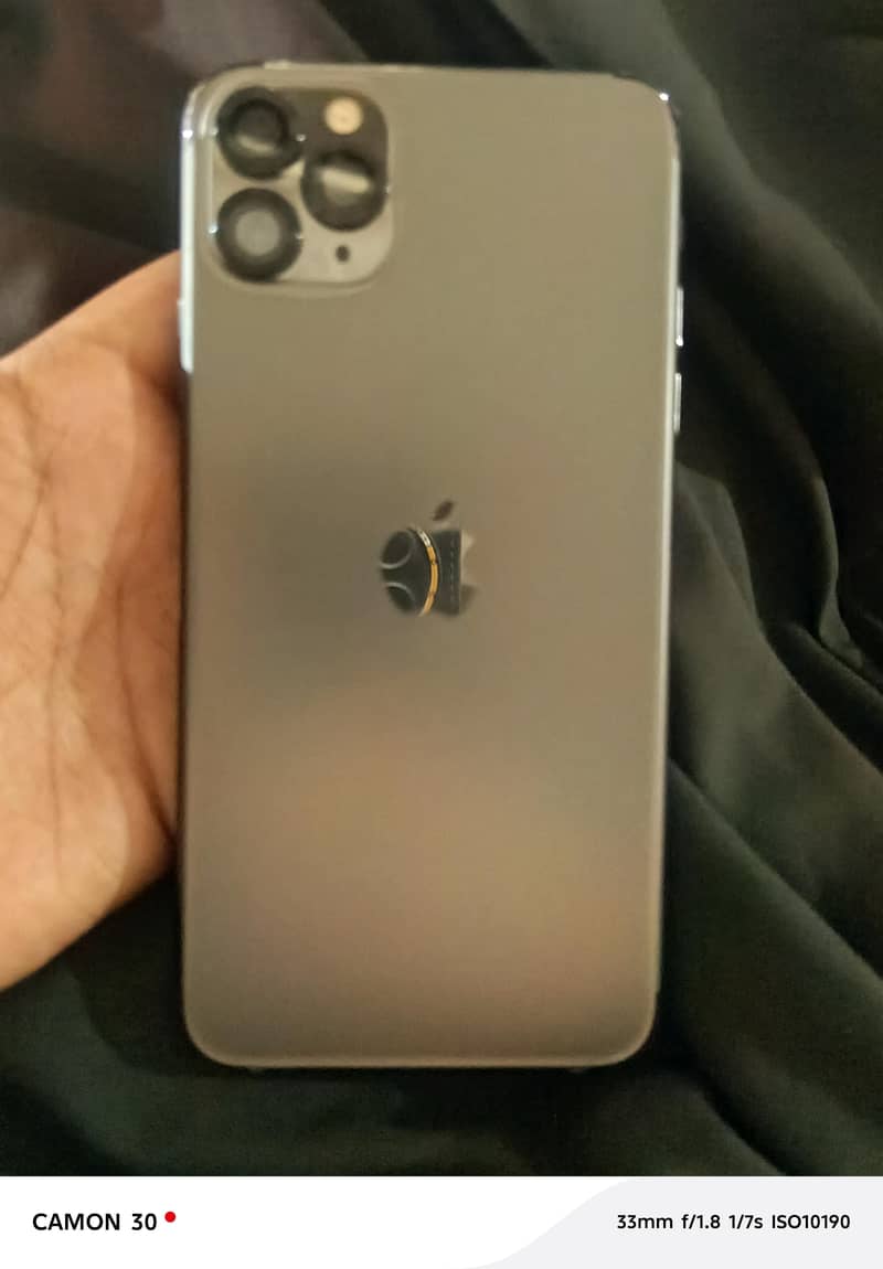 iphone 11 pro max 9