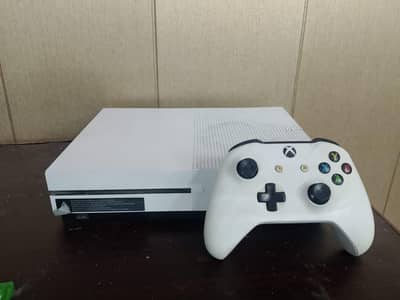 Xbox one s with games