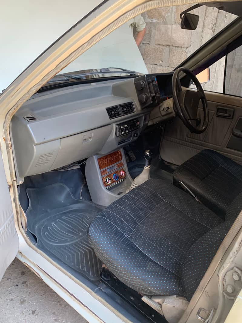Mehran vx 1999/2000 model 3