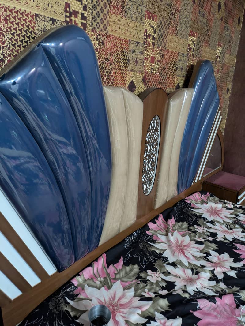 bed and dressing only 0