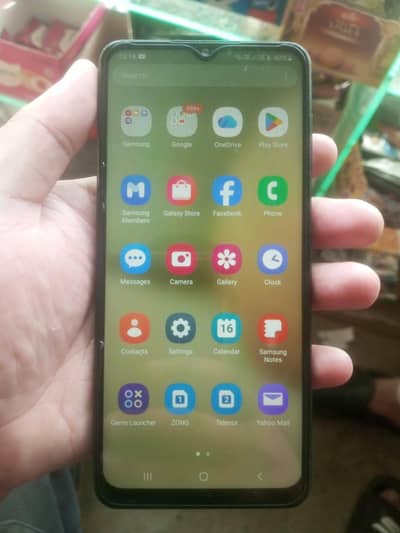 Samsung A12
