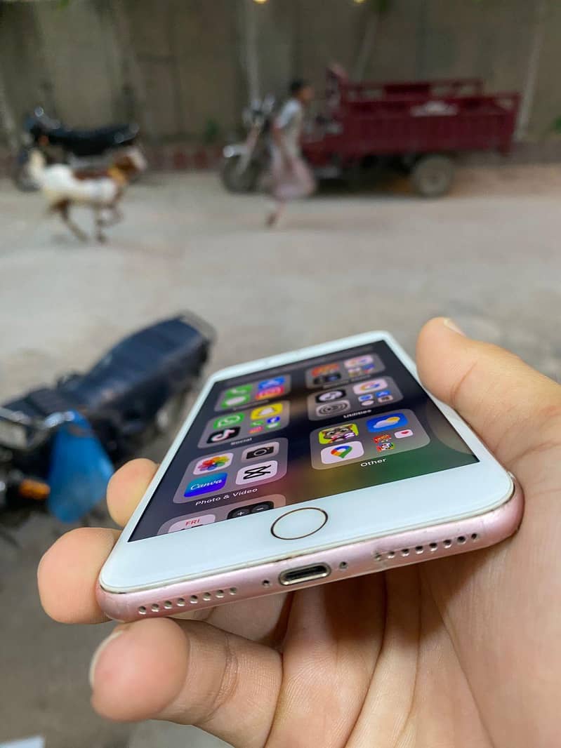 iphone 7 plus,iphone,phone,mobile,apple, 8