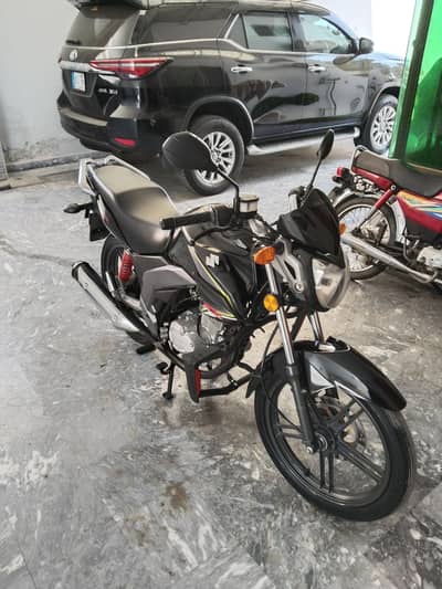 GSX 125 FOR SALE! CONTACT 0300-7424178/0300-7424109