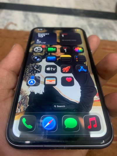 iPhone 11
