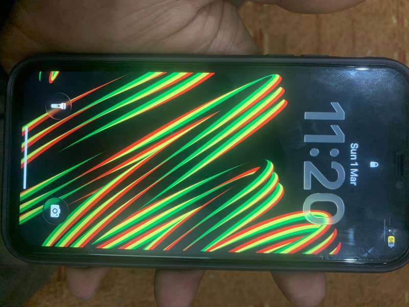 iPhone 11 5