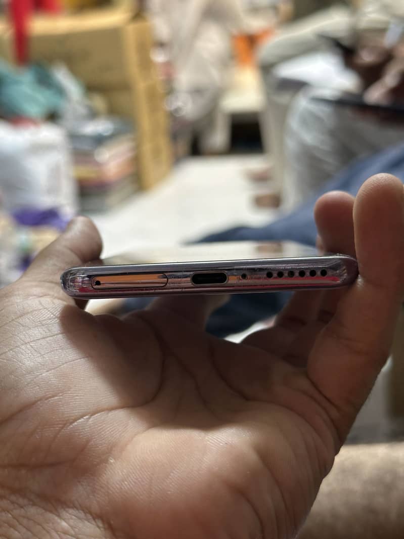 Redmi note 14 pro 4