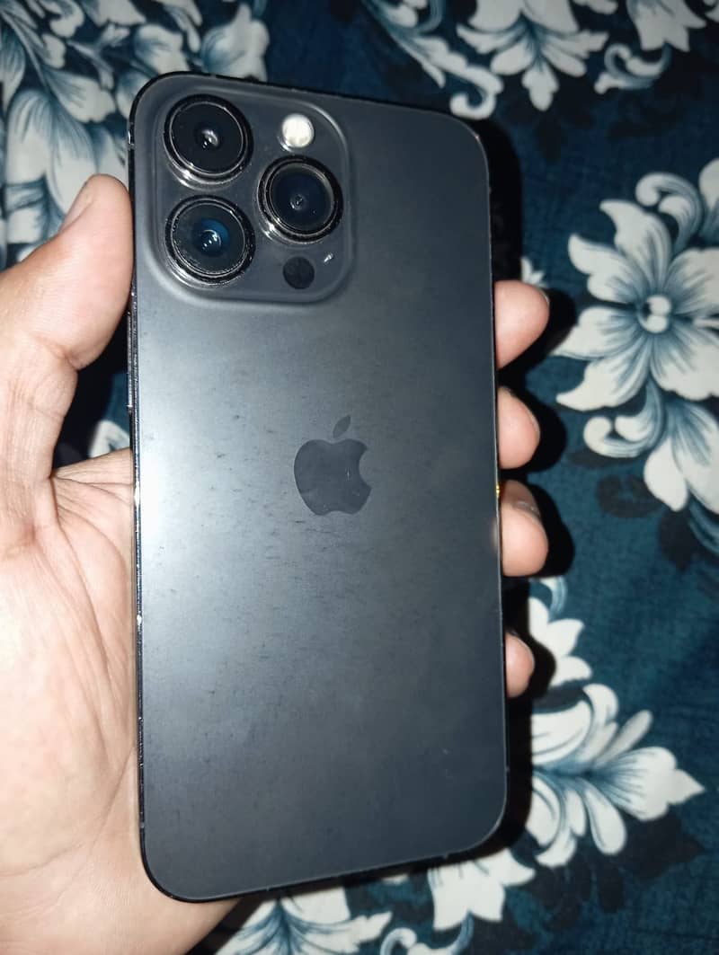 iphone 13 pro 2