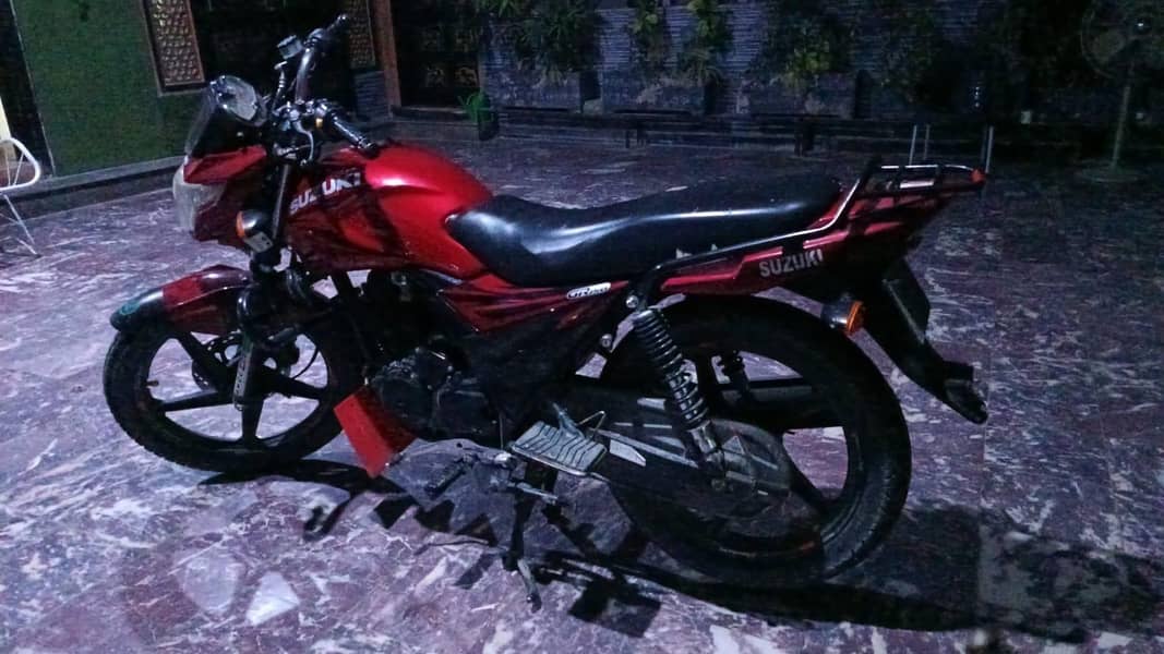 suzuki GR 0