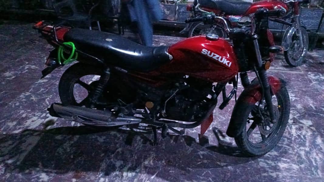 suzuki GR 1