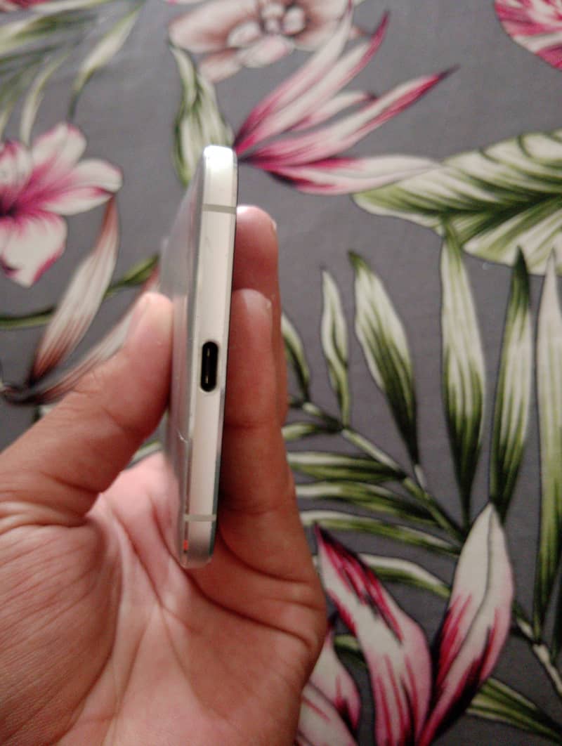 HUAWEI 3