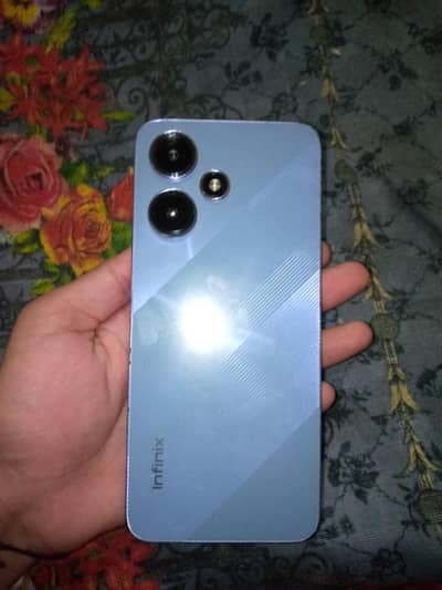 Infinix Hot 30 play