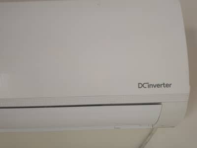 AC DC inverter 1 5 tan urgent for sale