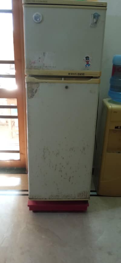 Waves No Forst Refrigerator WA-25 for urgent sale