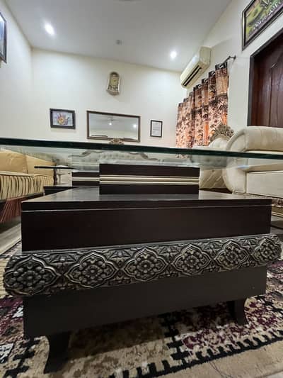 Center table