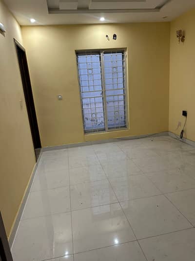 5 MARLA UPPER PORTION AVAILABLE FOR RENT WITH ROOFTOP